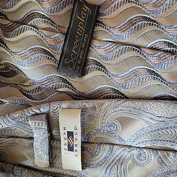 Bundle 2 Silk Ties Light Blue and Metaluc Colors Like New - Picture 4 of 5